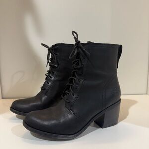 Timberland Women's Black Lace-Up Boots